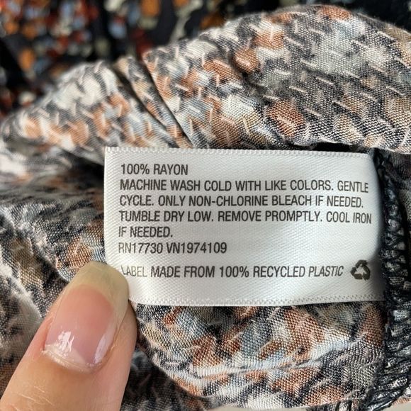 Knox Rose Women Long Sleeve Surplice Front Blouse - Picture 8 of 8